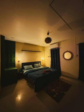 The Comfy House - 1BHK Apartment